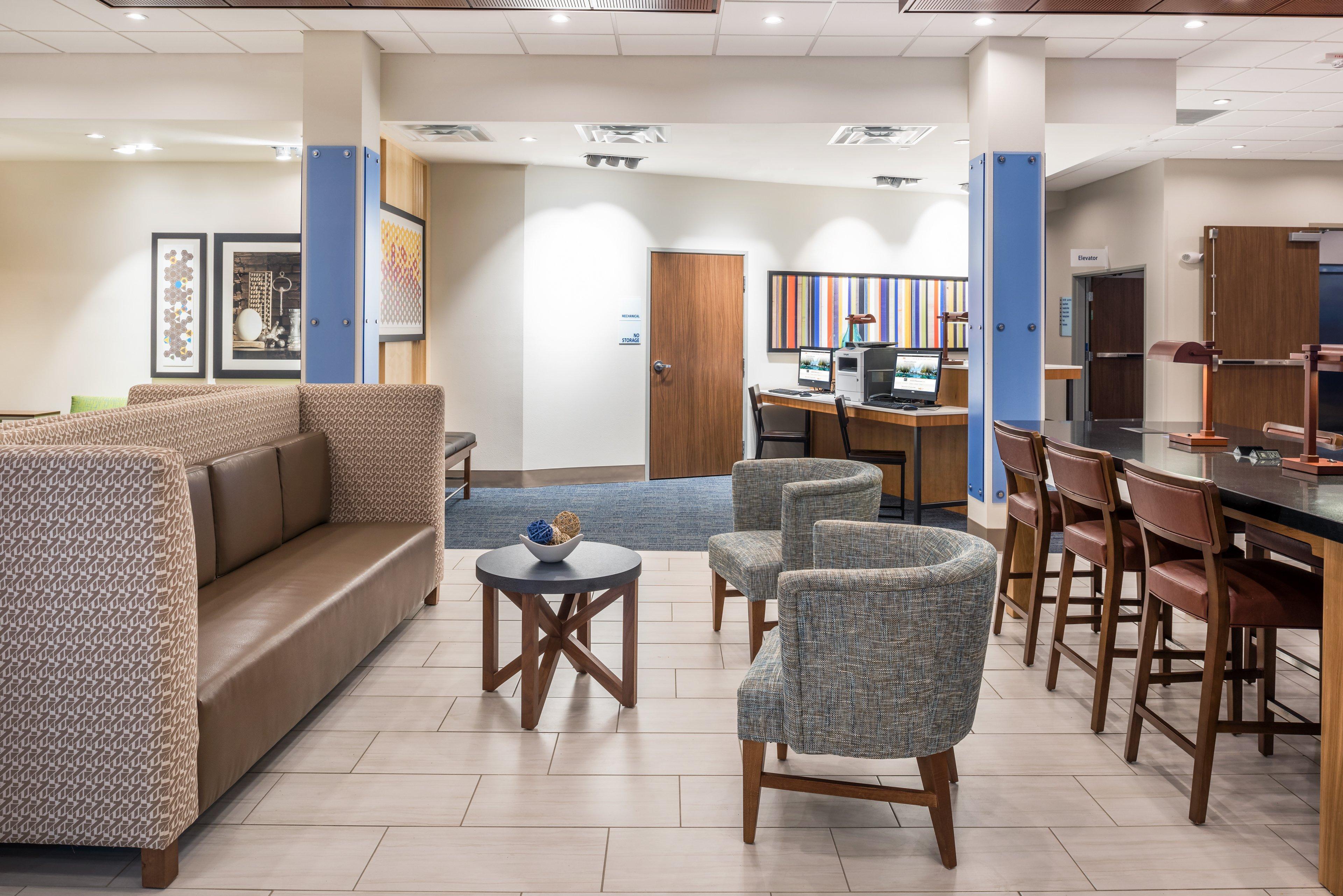Holiday Inn Express & Suites St. Louis - Chesterfield By Ihg Exterior photo