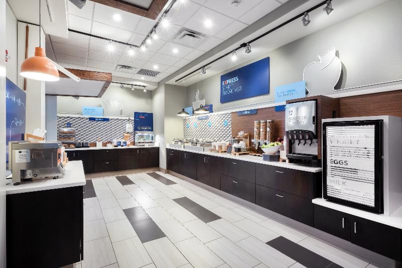 Holiday Inn Express & Suites St. Louis - Chesterfield By Ihg Exterior photo